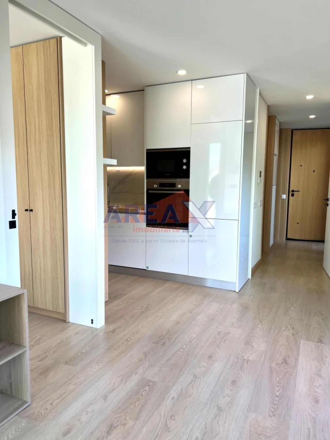 Apartamento T1 para Venda em São João da Madeira Foto 7