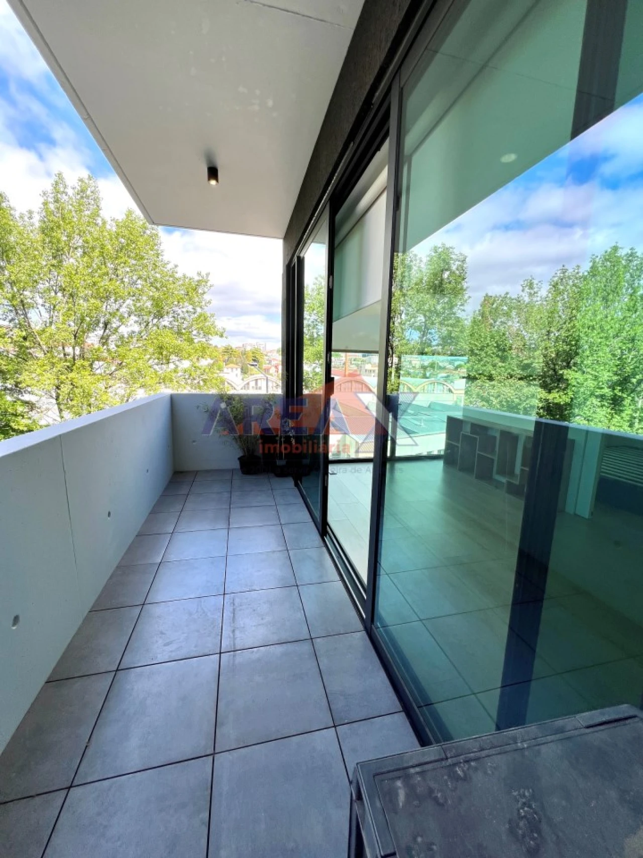 Apartamento T1 para Venda em São João da Madeira Foto 22