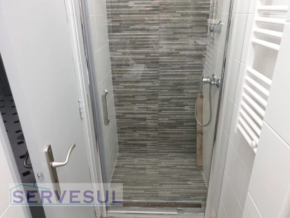 Loja para Venda em São Bartolomeu de Messines Foto 9