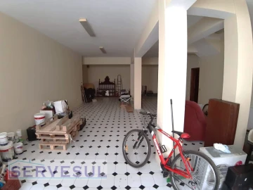 Loja para Venda em São Bartolomeu de Messines