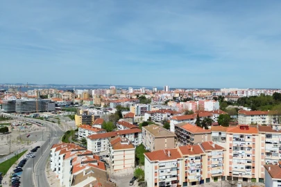 Loja para Venda em Alto do Seixalinho, Santo André e Verderena