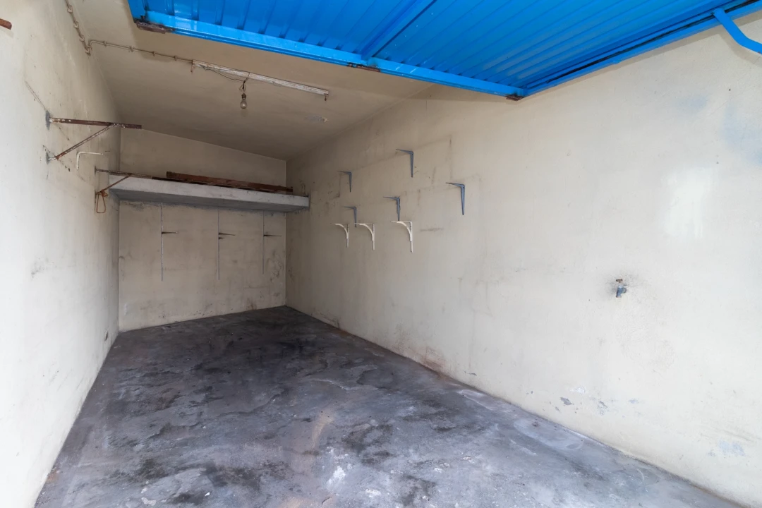 Garagem para Venda em Barreiro e Lavradio Foto 2