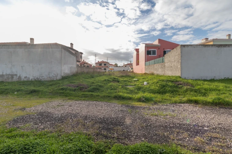 Terreno para Venda em Setubal (São Sebastião) Foto 10