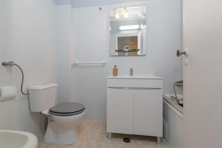 Apartamento T2 para Venda em Barreiro e Lavradio Foto 15