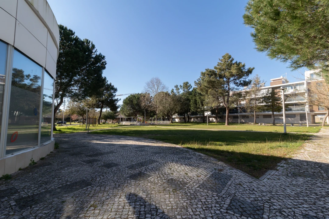 Apartamento T2 para Venda em Santo Antonio da Charneca Foto 10