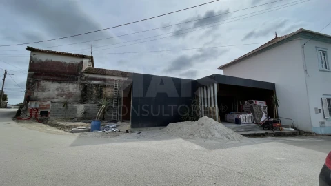 Moradia T2 para Venda em Evora de Alcobaça