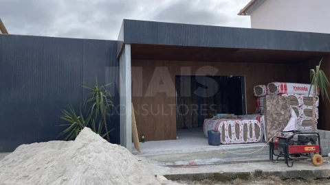 Moradia T2 para Venda em Evora de Alcobaça