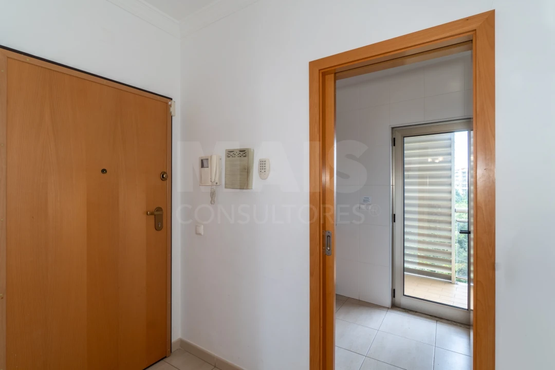 Apartamento T2 para Venda em Albufeira e Olhos de Água Foto 7