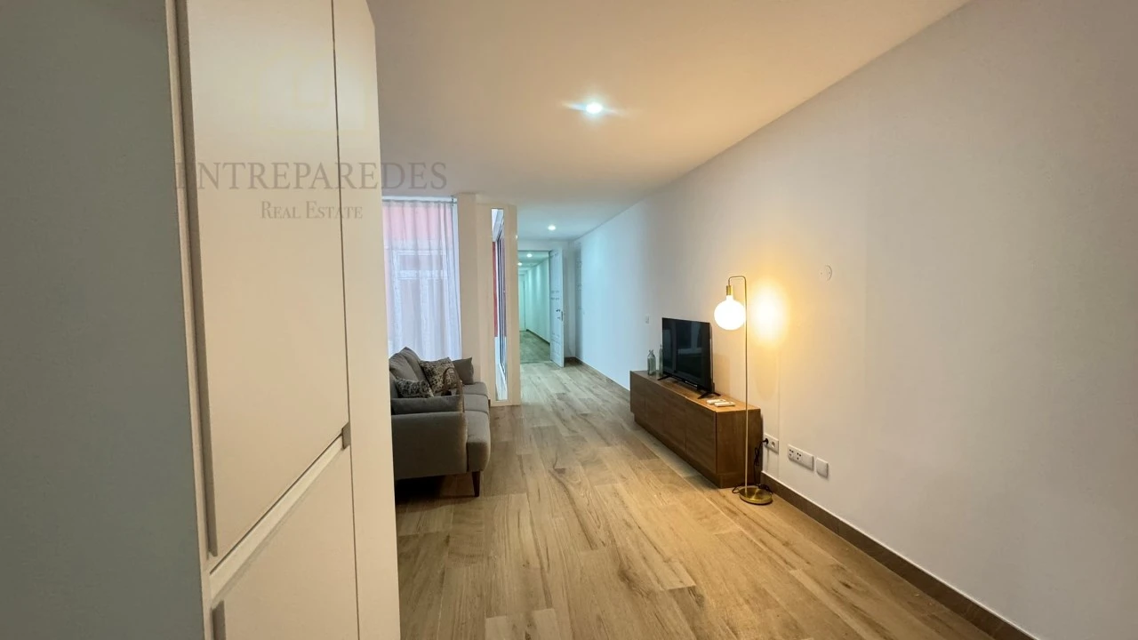 Apartamento T2 para Venda em Cedofeita, Santo Ildefonso, Sé, Miragaia, São Nicolau e Vitória Foto 7