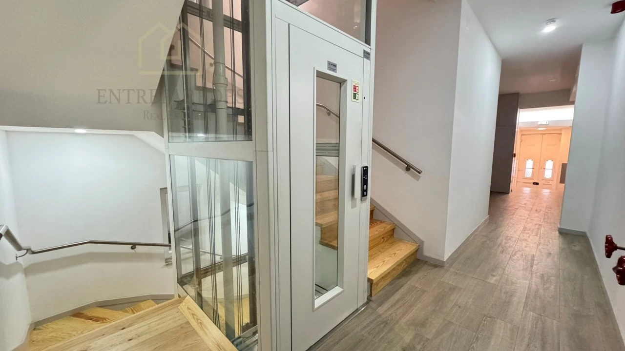 Apartamento T2 para Venda em Cedofeita, Santo Ildefonso, Sé, Miragaia, São Nicolau e Vitória Foto 35