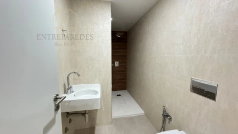 Apartamento T2 para Venda em Cedofeita, Santo Ildefonso, Sé, Miragaia, São Nicolau e Vitória