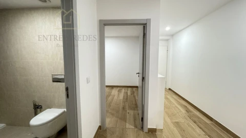 Apartamento T2 para Venda em Cedofeita, Santo Ildefonso, Sé, Miragaia, São Nicolau e Vitória