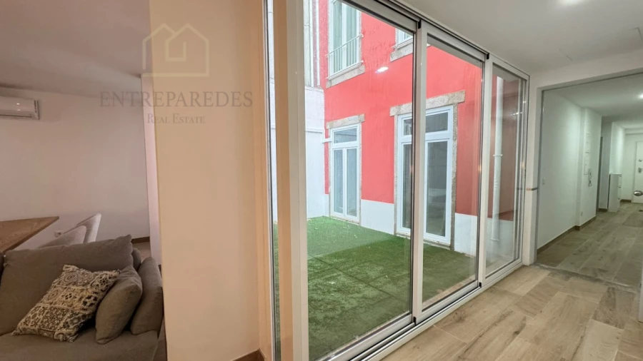 Apartamento T2 para Venda em Cedofeita, Santo Ildefonso, Sé, Miragaia, São Nicolau e Vitória Foto 13