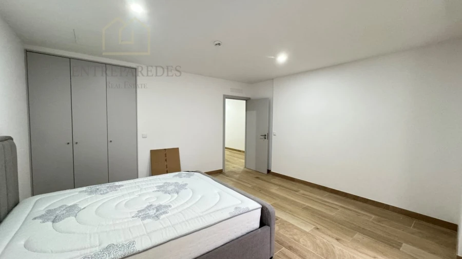 Apartamento T2 para Venda em Cedofeita, Santo Ildefonso, Sé, Miragaia, São Nicolau e Vitória Foto 20