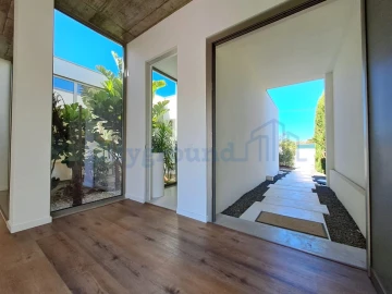 Moradia T4 para Venda em Atouguia da Baleia