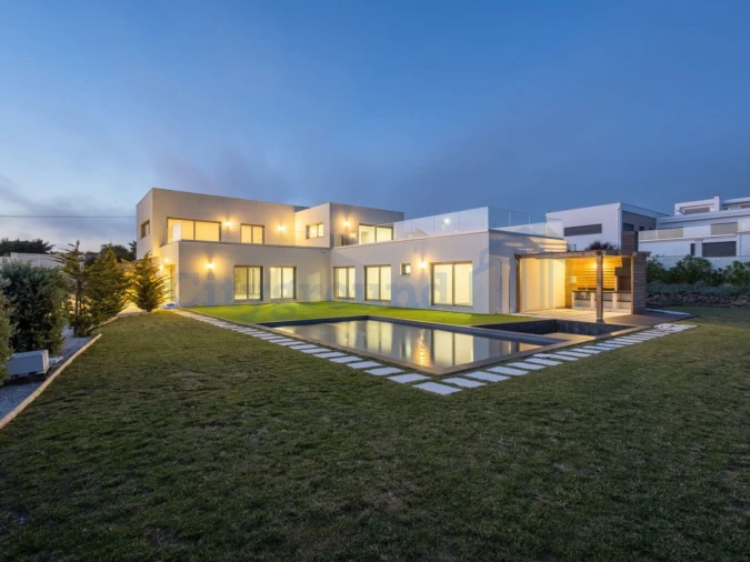 Moradia T4 para Venda em Atouguia da Baleia Foto 44