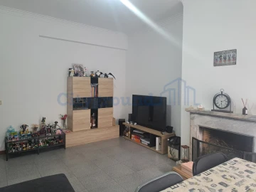 Apartamento T2 para Venda em Seixal, Arrentela e Aldeia de Paio Pires