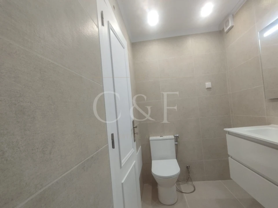 Apartamento T3 para Venda em Laranjeiro e Feijó Foto 30