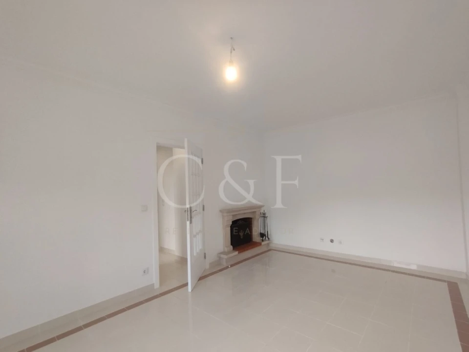 Apartamento T3 para Venda em Laranjeiro e Feijó Foto 33