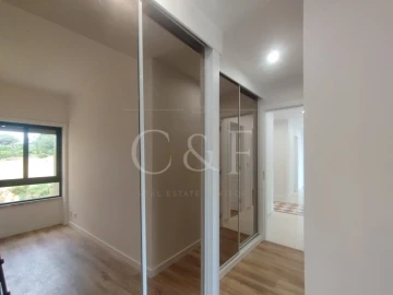 Apartamento T3 para Venda em Laranjeiro e Feijó