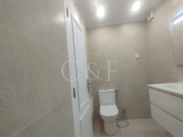 Apartamento T3 para Venda em Laranjeiro e Feijó