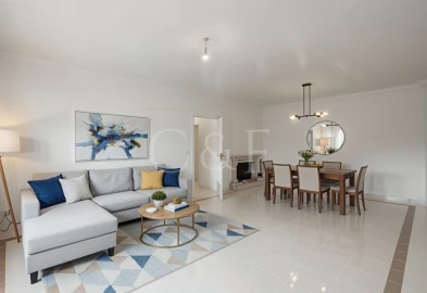 Apartamento T3 para Venda em Laranjeiro e Feijó