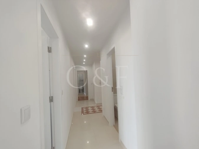 Apartamento T3 para Venda em Laranjeiro e Feijó Foto 28