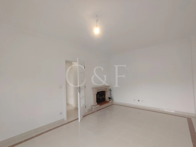 Apartamento T3 para Venda em Laranjeiro e Feijó Foto 33