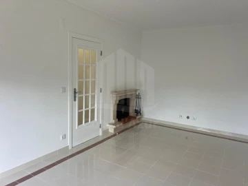 Apartamento T3 para Venda em Laranjeiro e Feijó