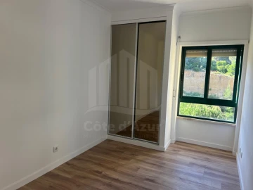 Apartamento T3 para Venda em Laranjeiro e Feijó