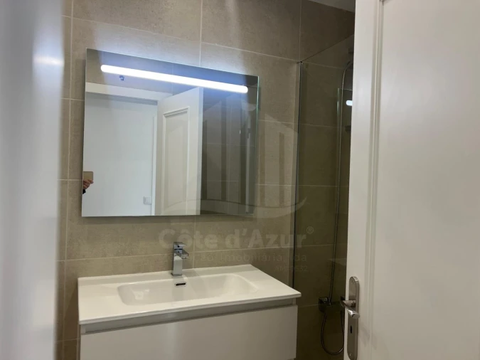 Apartamento T3 para Venda em Laranjeiro e Feijó Foto 17