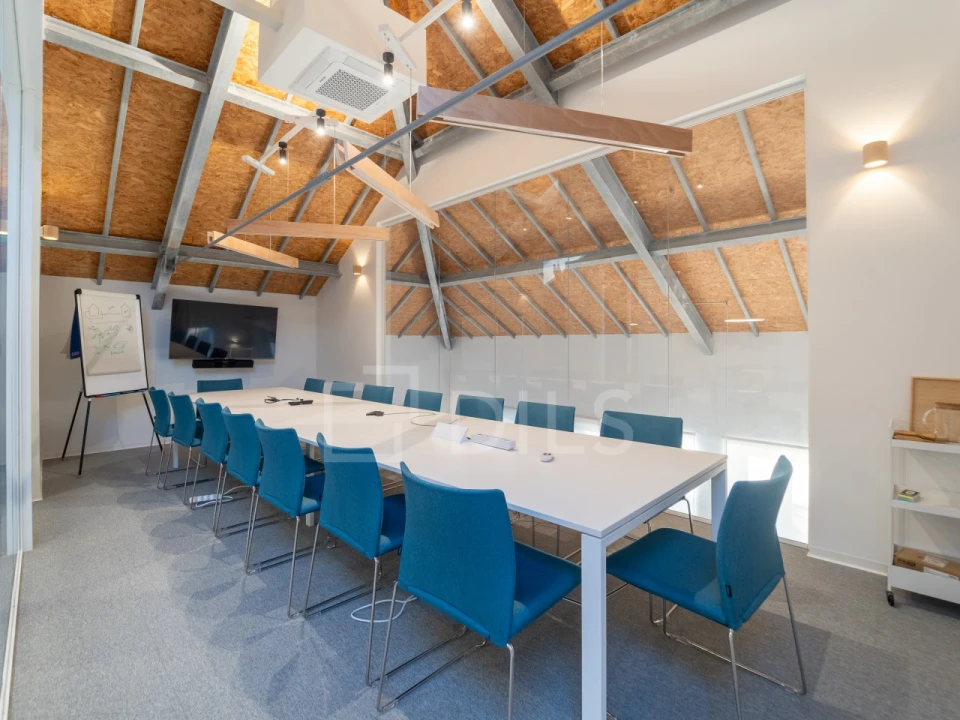 Escritório para Arrendamento em Cidade da Maia Foto 8