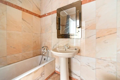 Apartamento T2 para Venda em Santo António