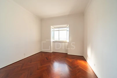 Apartamento T2 para Venda em Santo António