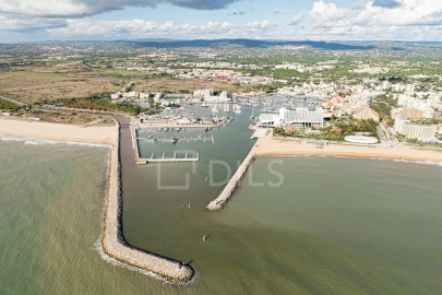 Loja para Venda em Quarteira