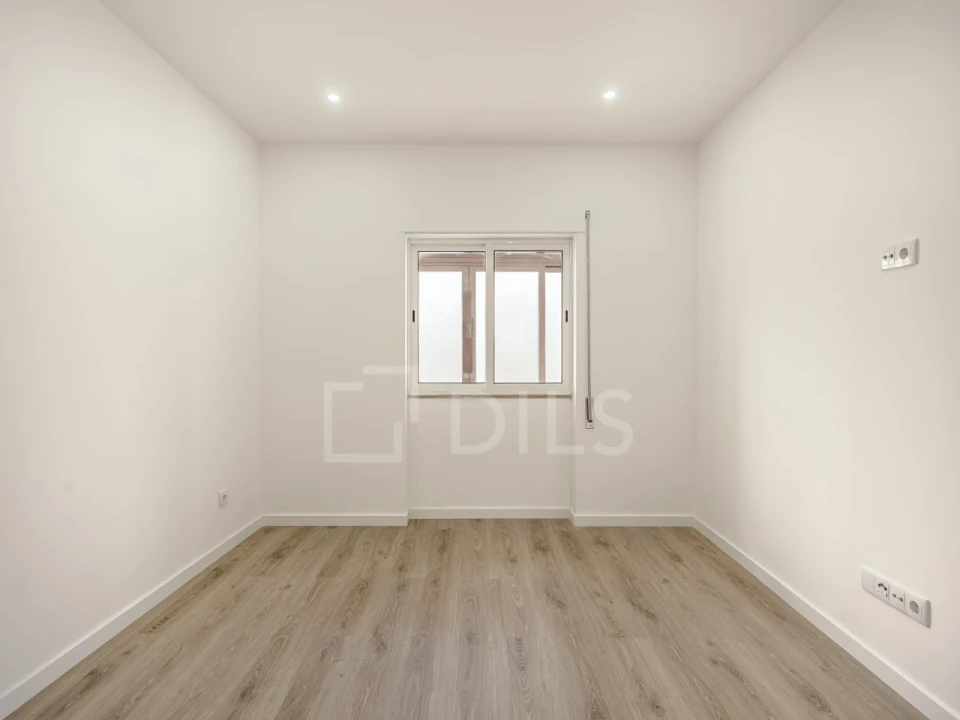 Apartamento T2 para Venda em Alto do Seixalinho, Santo André e Verderena Foto 2