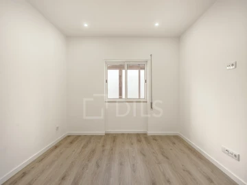 Apartamento T2 para Venda em Alto do Seixalinho, Santo André e Verderena