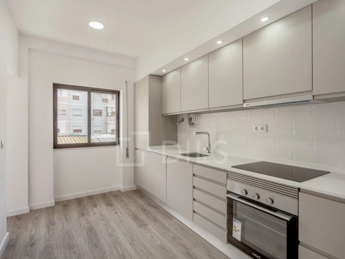 Apartamento T2 para Venda em Alto do Seixalinho, Santo André e Verderena Foto 4