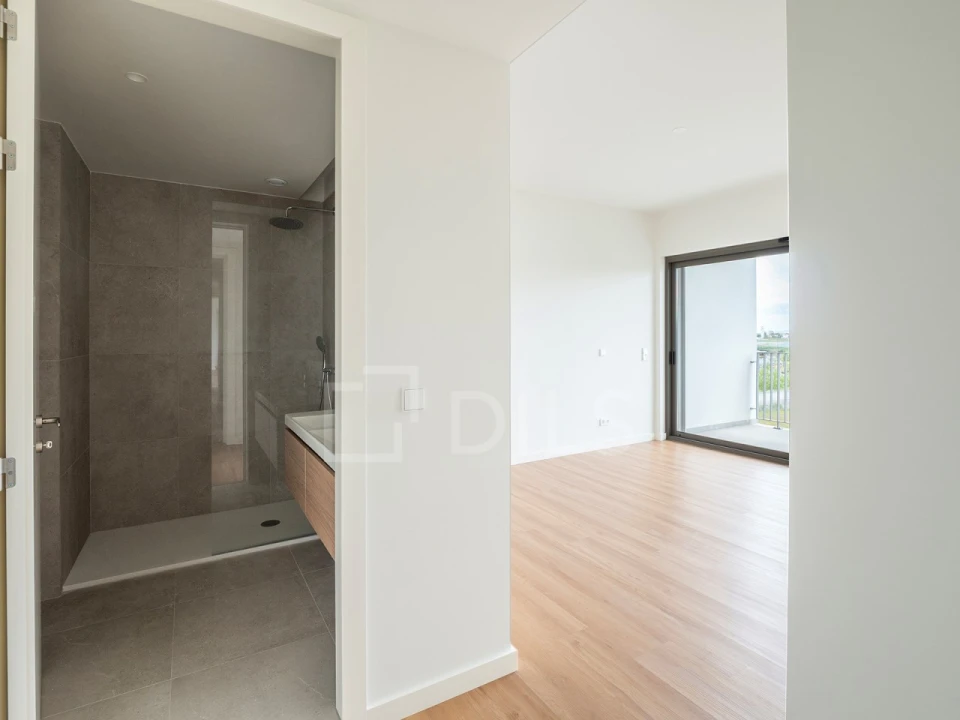 Apartamento T3 para Arrendamento em Lumiar Foto 18