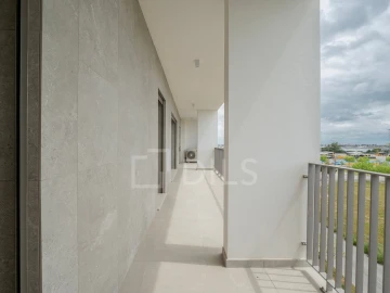 Apartamento T3 para Arrendamento em Lumiar