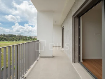 Apartamento T3 para Arrendamento em Lumiar