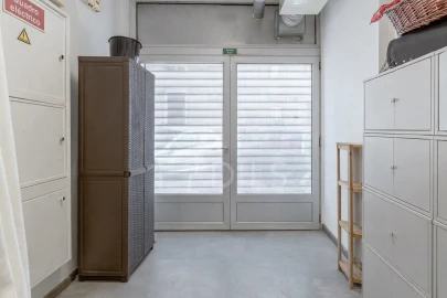 Loja para Arrendamento em Campo de Ourique