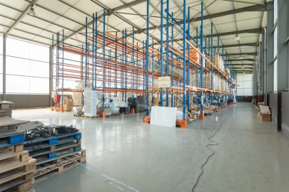 Armazém para Venda em Oliveira do Mondego e Travanca do Mondego