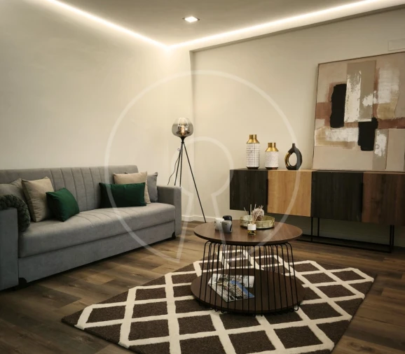 Apartamento T3 para Venda em Benfica Foto 3