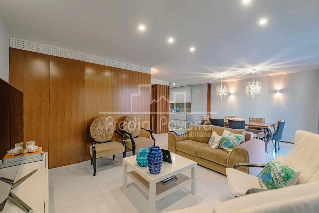 Apartamento T3 para Venda em Póvoa de Varzim, Beiriz e Argivai Foto 3