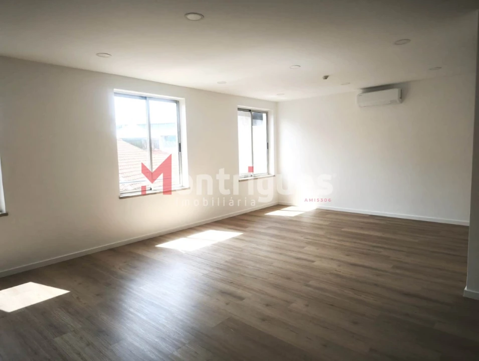 Escritório para Arrendamento em Avenidas Novas Foto 5