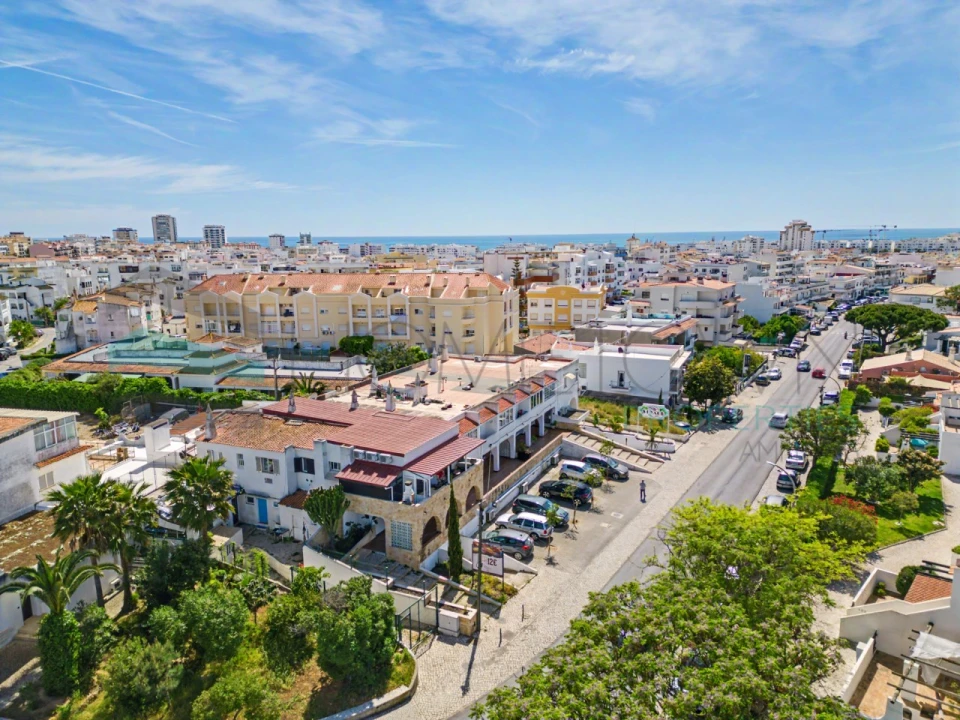 Negócio para Venda em Quarteira Foto 11