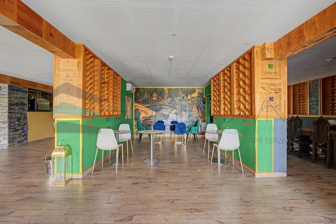 Negócio para Venda em Quarteira Foto 15