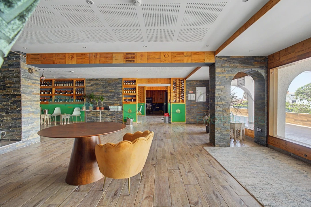 Negócio para Venda em Quarteira Foto 21