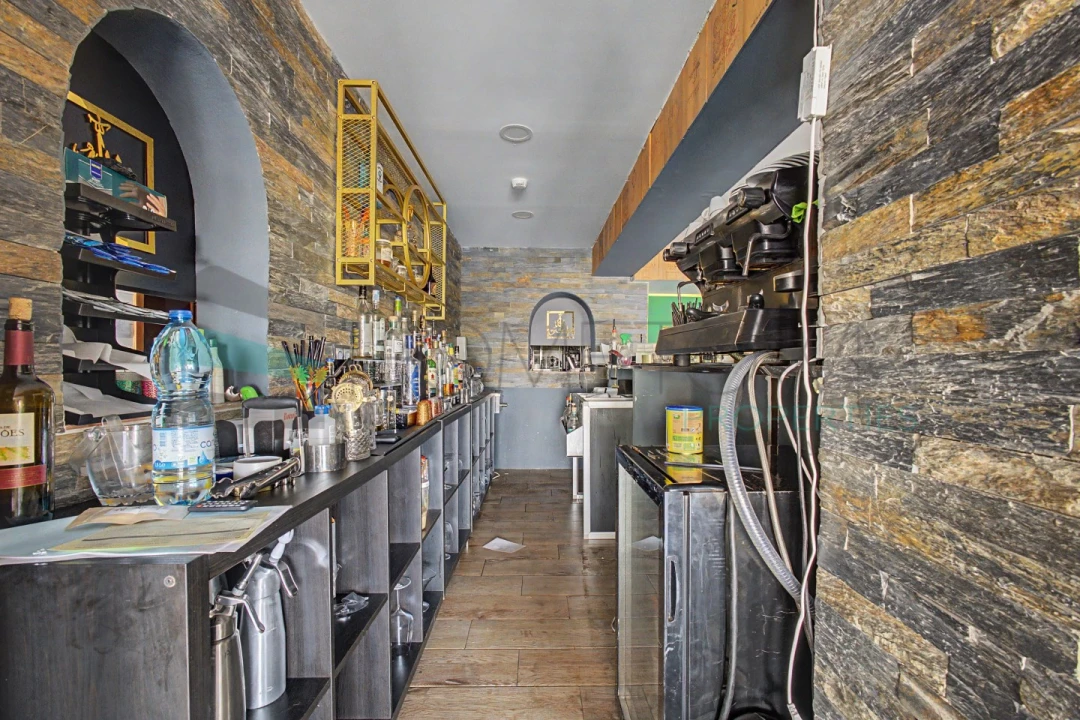 Negócio para Venda em Quarteira Foto 26